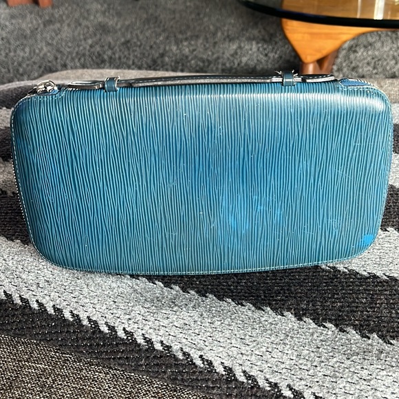 Louis Vuitton blue epi Infini organizer - Picture 3 of 14